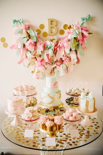 blakes-girly-bow-themed-first-birthday-party-by-sweet-saucy-shop