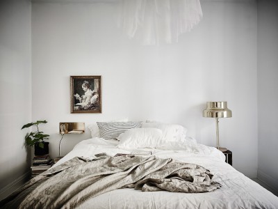 Oracle-Fox-White-Scandinavian-Interior-Bright-Apartment-10