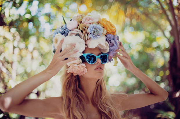 wildfox-spring-2014-the-wildfox-lagoon-shot-by-mark-hunter-19