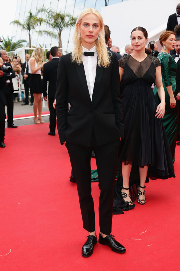 cannes-film-festival-2014-aymeline-valade-black-suit