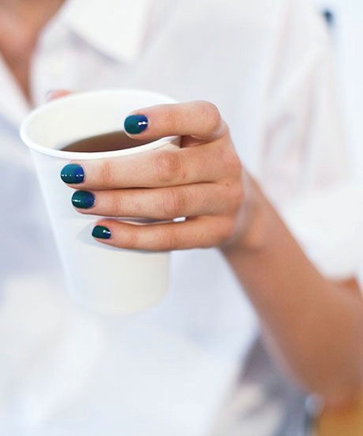 Le-Fashion-Blog-Nail-Color-Inspiration-Teal-Polish-Peter-Som-Backstage-Beauty