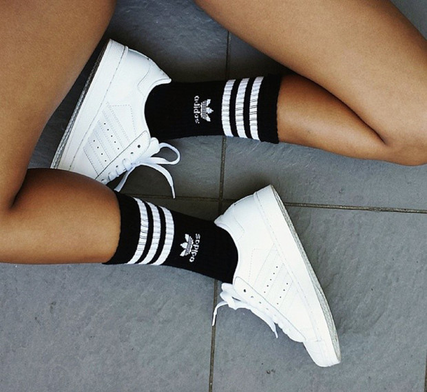 Socks-Sneakers-White-Fashion-Editorial-Oracle-Fox.6