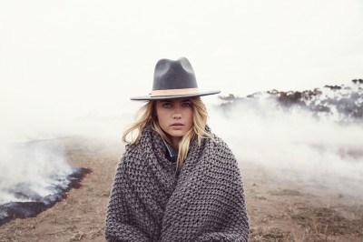 Oracle-Fox-Journal-Wildfire-Elyse-Knowles-photographed-by-Ren-Pidgeon-6